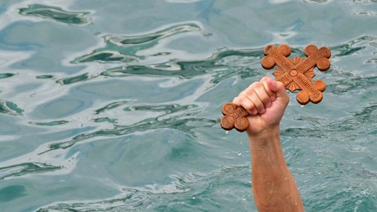 Με κατάνυξη εορτάστηκαν τα Θεοφάνεια στη Θεσσαλονίκη…