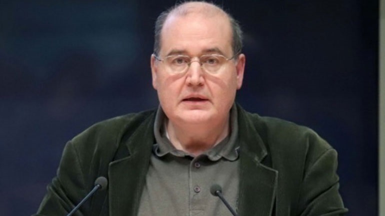 Να μην ανοίξουν τα σχολεία τη Δευτέρα ζήτησε από την κυβέρνηση ο Ν. Φίλης