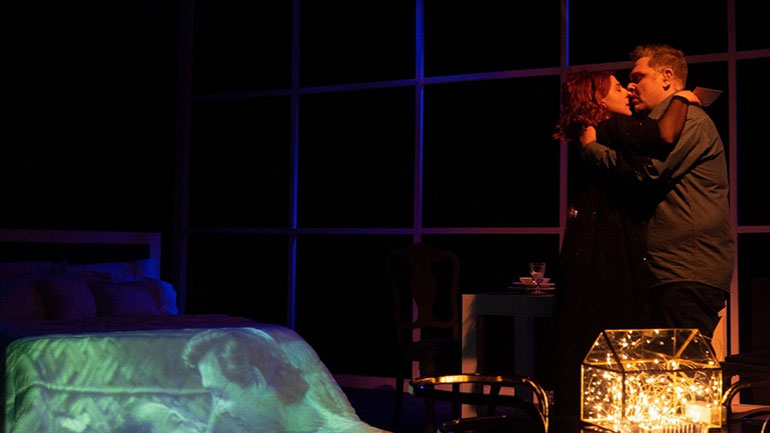 Τελευταίες παραστάσεις για το έργο «Σκηνές από ένα γάμο» στο Θέατρο Σοφούλη