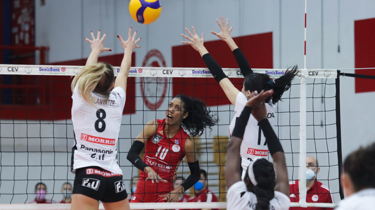 Volleyleague γυναικών: Στον Ολυμπιακό το ντέρμπι, 3-1 τον ΠΑΟΚ
