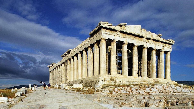 New York Times: «Ένας κόμβος για τη σύγχρονη τέχνη δημιουργείται “στη σκιά της Ακρόπολης”»