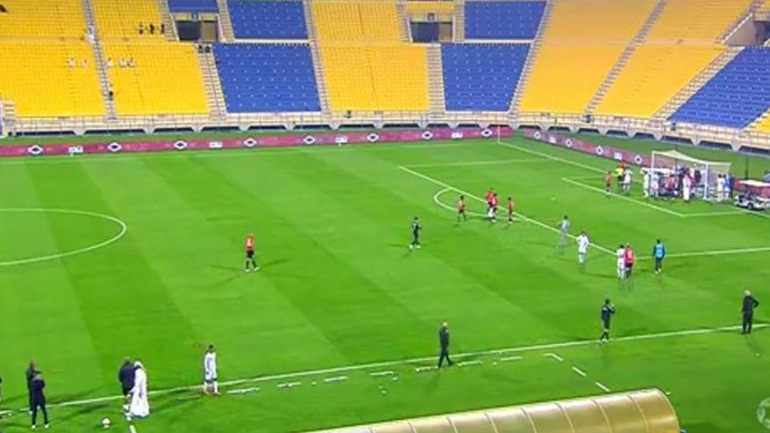 Σοκ: Κατέρρευσε στο γήπεδο ο πρώην παίκτης του Παναθηναϊκού, Ουσμάν Κουλιμπαλί!