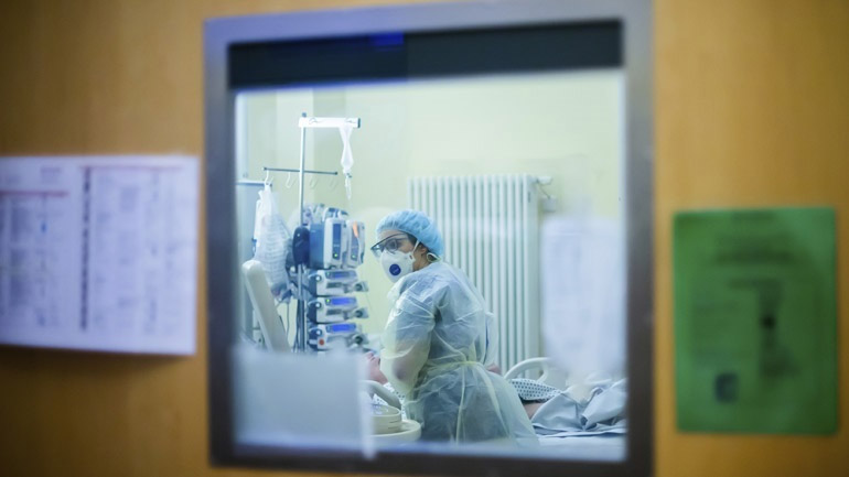 Γερμανία-Covid-19: Πλησιάζουν τους 114.000 οι νεκροί