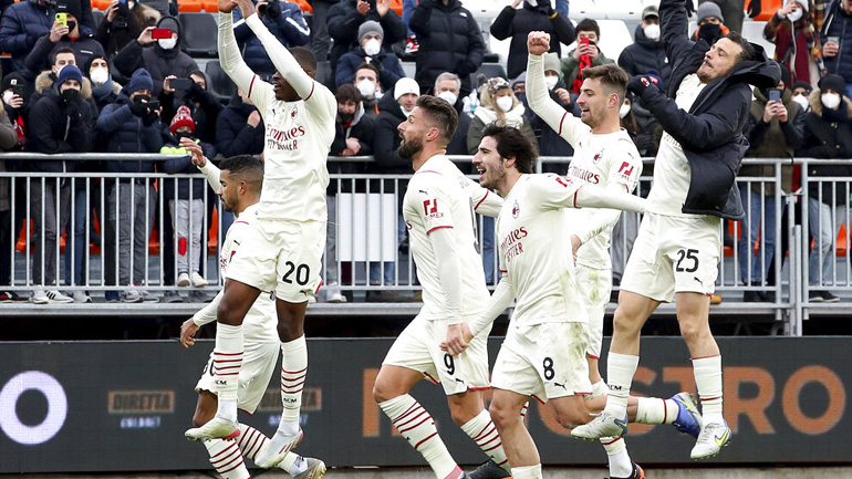 Άνετα η Μίλαν, 3-0 τη Βενέτσια