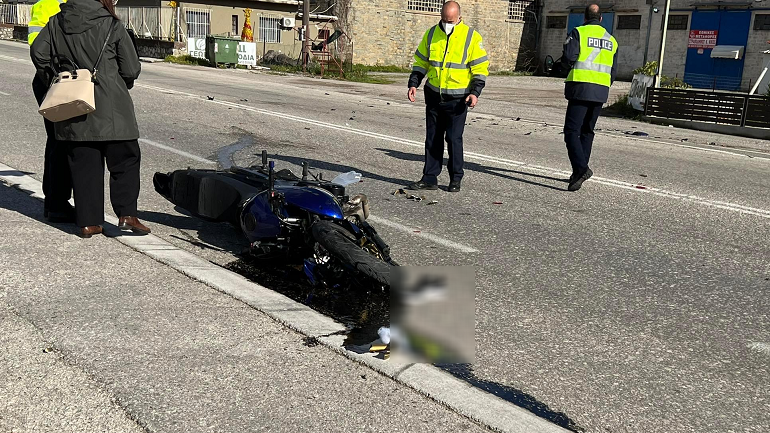 Αγρίνιο: Νεκρός 21χρονος σε τροχαίο δυστύχημα