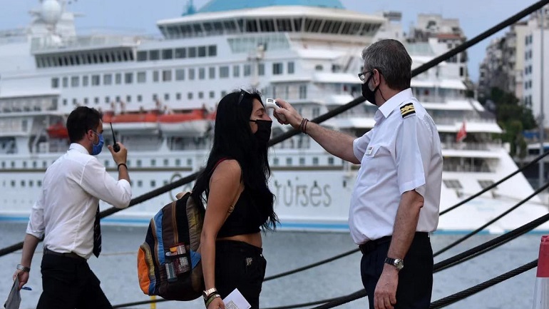 ΠΝΟ: Πολλαπλά κρούσματα κορωνοϊού το τελευταίο δεκαήμερο σε πλοία της ακτοπλοΐας