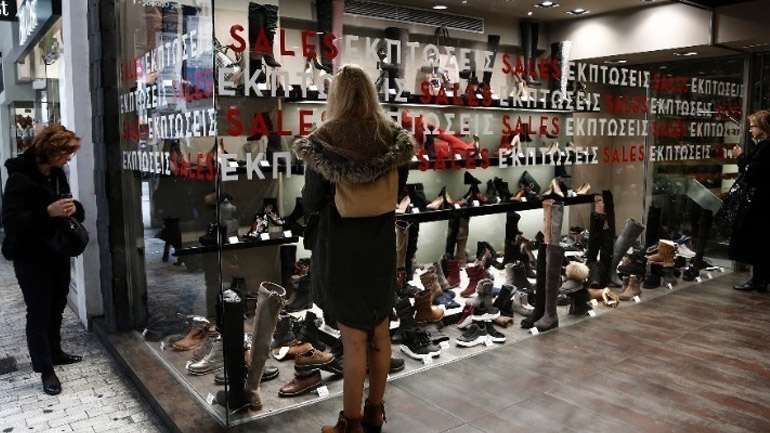 Ξεκινούν σήμερα οι χειμερινές εκπτώσεις