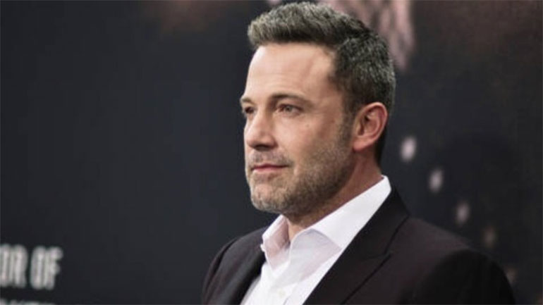 Ο Μπεν Άφλεκ λέει ότι η δημόσια εικόνα του τον ενόχλησε μόνο όταν την είδαν τα παιδιά του