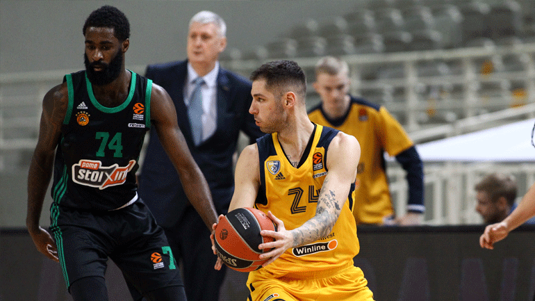 Παναθηναϊκός: Την Τρίτη η άφιξη του Γιόβιτς στην Αθήνα