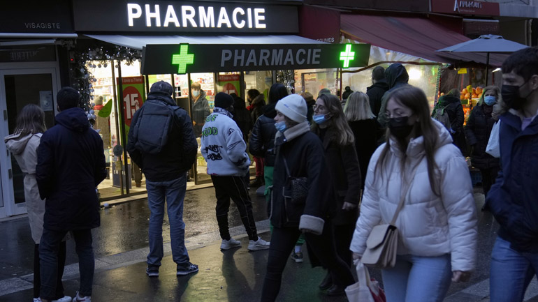 Γαλλία: Σχεδόν 94.000 νέα περιστατικά Covid-19