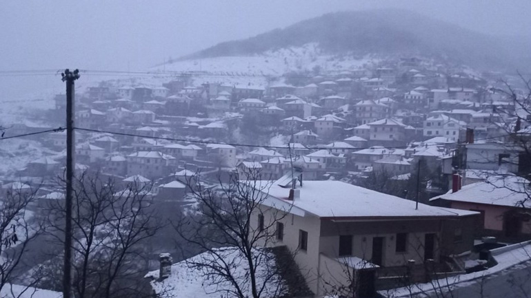 Στα λευκά τα ορεινά της Λάρισας