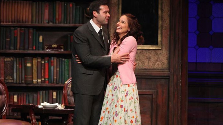 O Στράτος Χατζηηλίας από το «Μπρούσκο» δουλεύει ως διανομέας για την επιβίωση του