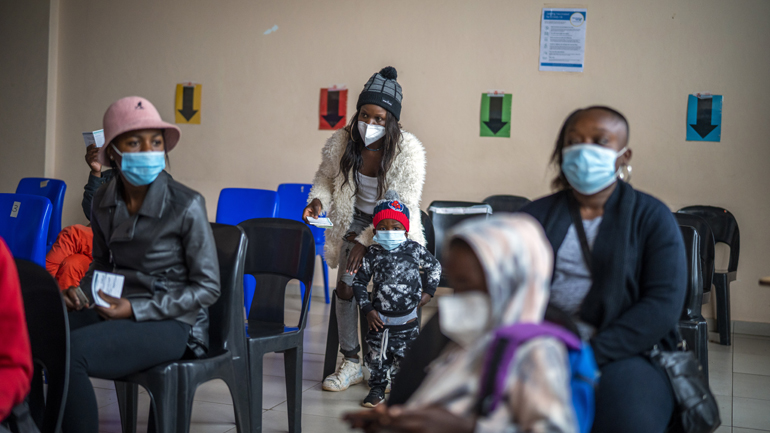 Νότια Αφρική – Έρευνα: Η Όμικρον είναι λιγότερο βαριά ακόμη και για τους μη εμβολιασμένους