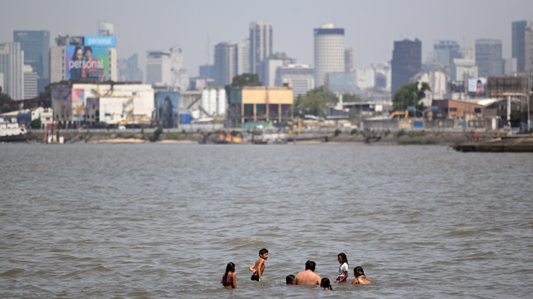 Αργεντινή: Θερμοκρασίες – ρεκόρ σε όλη τη χώρα που πλήττεται από πρωτοφανή καύσωνα