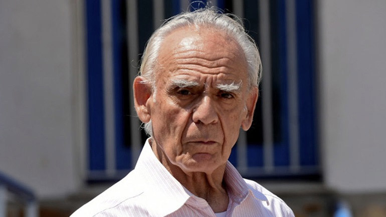 Άκης Τσοχατζόπουλος: Θρίλερ με θυρίδες σε τράπεζα του εξωτερικού Άκης Τσοχατζόπουλος: Θρίλερ με θυρίδες σε τράπεζα του εξωτερικού