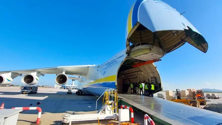 Ένα αεροσκάφος Antonov μετέφερε στην Ελλάδα έξι εκατ. self test από την Κίνα