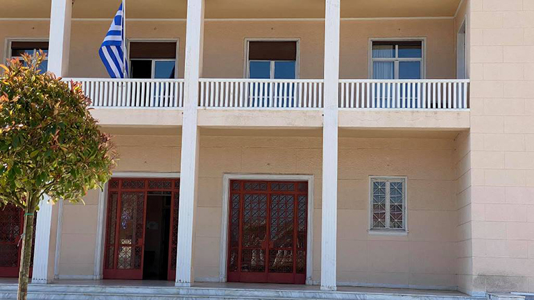 Αργοστόλι: Κατηγορούμενος κατέρρευσε εντός της δικαστικής αίθουσας – Καθυστέρησε μια ώρα το ΕΚΑΒ Αργοστόλι: Κατηγορούμενος κατέρρευσε εντός της δικαστικής αίθουσας – Καθυστέρησε μια ώρα το ΕΚΑΒ