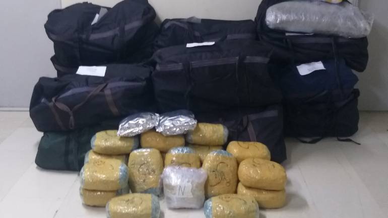 Μεγάλη ποσότητα ναρκωτικών βρέθηκε μέσα σε ασθενοφόρο στην Ηγουμενίτσα