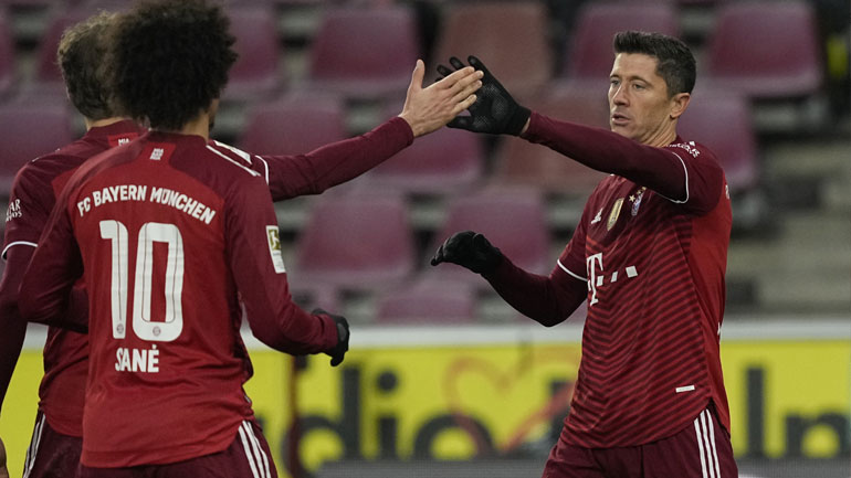 Γερμανία: Άνετη νίκη για την Μπάγερν, 4-0 την Κολωνία με χατ-τρικ του Λεβαντόφσκι