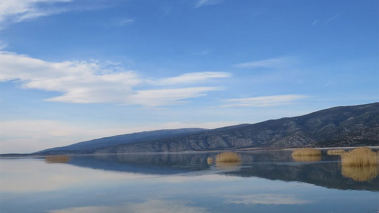 Τρίκαλα: Η λίμνη Κάρλα από την αρχαιότητα έως σήμερα