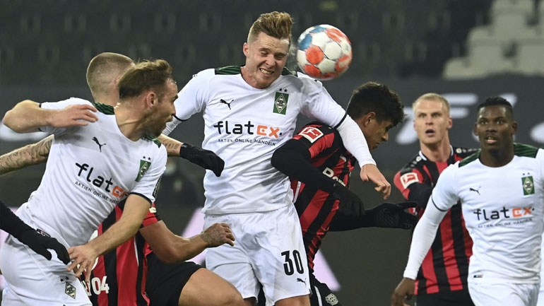 Γερμανία: Ο Ζόμερ έπιασε δύο πέναλτι, αλλά η Γκλάντμπαχ έχασε 2-1 από τη Λεβερκούζεν! Γερμανία: Ο Ζόμερ έπιασε δύο πέναλτι, αλλά η Γκλάντμπαχ έχασε 2-1 από τη Λεβερκούζεν!