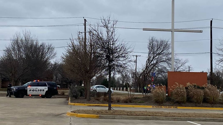 ΗΠΑ: Η αστυνομία του Κόλεϊβιλ, στο Τέξας διεξάγει επιχείρηση σε συναγωγή