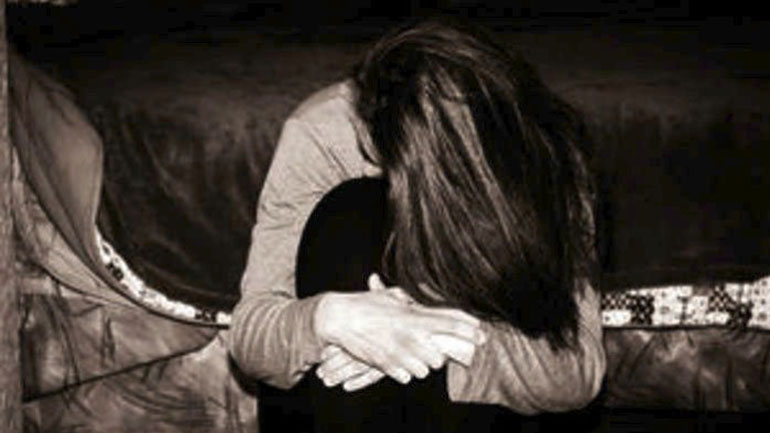 Αργυρούπολη: Αναζητείται 46χρονος που ξυλοκόπησε άγρια τη σύντροφό του – Σε κρίσιμη κατάσταση το θύμα