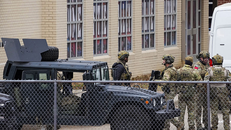 ΗΠΑ: Απελευθερώθηκε όμηρος στη συναγωγή του Τέξας