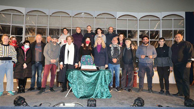 Κοπή πίτας στην Παιδική Σκηνή της Γιούλης Ηλιοπούλου