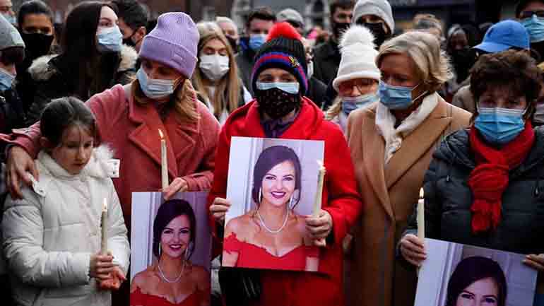 Εκκλήσεις για την προστασία των γυναικών στην Ιρλανδία με αφορμή τη δολοφονία νεαρής εκπαιδευτικού