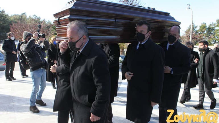 Το τελευταίο «αντίο» στον μεγάλο Έλληνα ζωγράφο Αλέκο Φασιανό