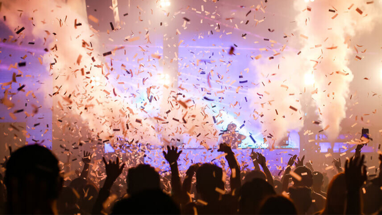 Τι κρύβεται στη «σκοτεινή» πλευρά της νυχτερινής Θεσσαλονίκης