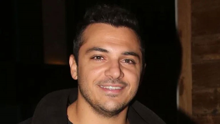 Συνελήφθη ο τραγουδιστής Κώστας Δόξας για παραβίαση δικαστικής απόφασης