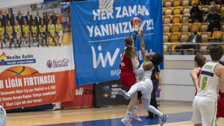 Μπάσκετ γυναικών: Ιστορική πρόκριση για τον Ολυμπιακό στο Eurocup, 87-68 την Αϊντίν