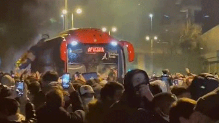 Οπαδοί της Σοσιεδάδ έσπασαν τα τζάμια στο πούλμαν της Ατλέτικο Μαδρίτης