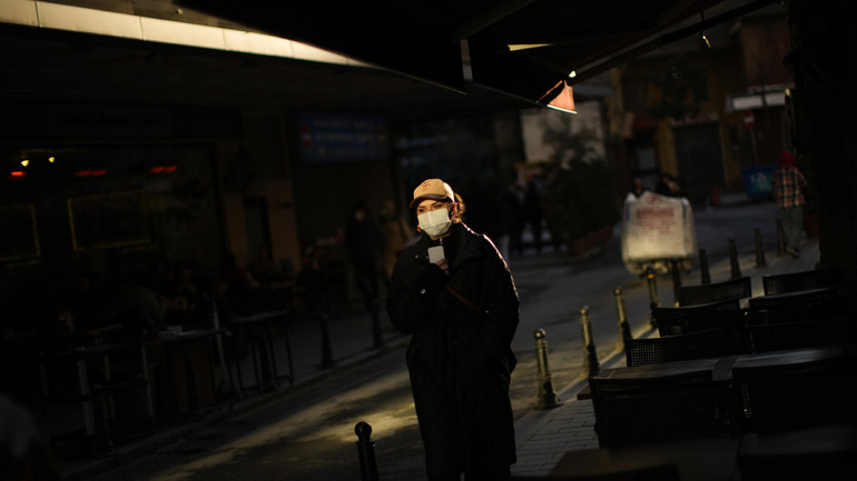 Τουρκία: Περισσότερα από 72.000 νέα περιστατικά Covid-19
