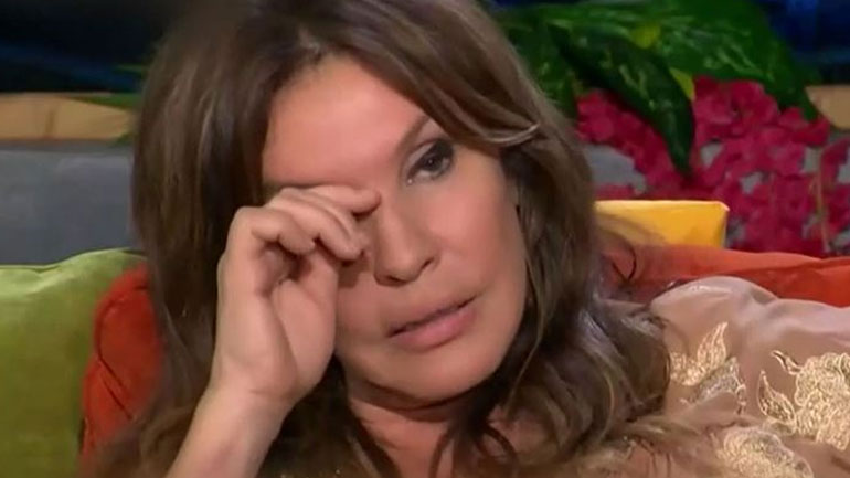 Λύγισε η Βάνα Μπάρμπα μιλώντας για τον θάνατο της αδελφής της