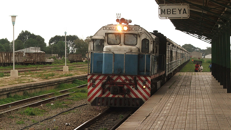 Τανζανία: Δύο νεκροί σε σύγκρουση μικρού λεωφορείου με τρένο