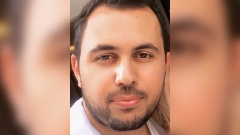 Προσαγωγή του Μάνου Παπαδόπουλου στην Ασφάλεια Θεσσαλονίκης