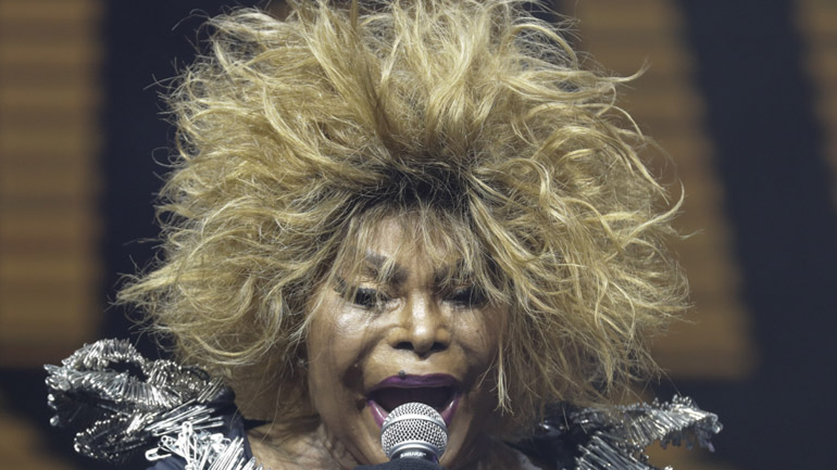 Έφυγε από τη ζωή η Βραζιλιάνα τραγουδίστρια Έλζα Σοάρες