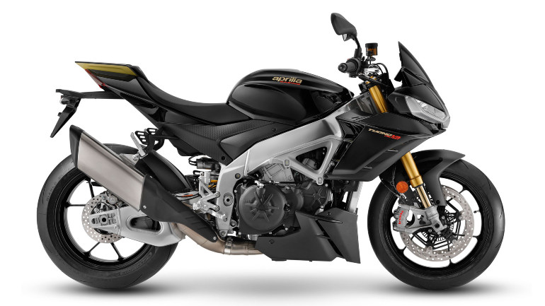 Διαχρονικός χρωματισμός εμπνευσμένος από το RSV1000R του 2006.