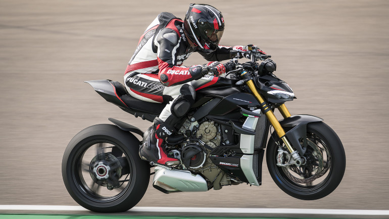 Το κορυφαίο Streetfighter V4SP έρχεται στην τιμή των 37.700€!