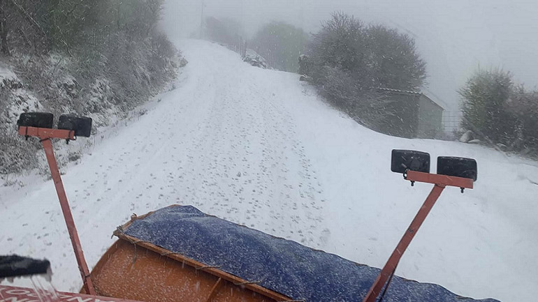 Κακοκαιρία «Ελπίς»: Απαγόρευση κυκλοφορίας στα ορεινά χωριά της Άνδρου