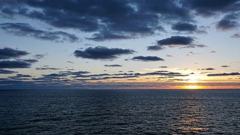 Γαλλία: Αγνοείται 75χρονος που προσπαθούσε να διαπλεύσει με κανό τον Ατλαντικό