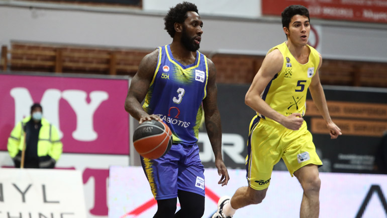 Τεράστιο «διπλό» του Περιστερίου, 75-52 στο Λαύριο