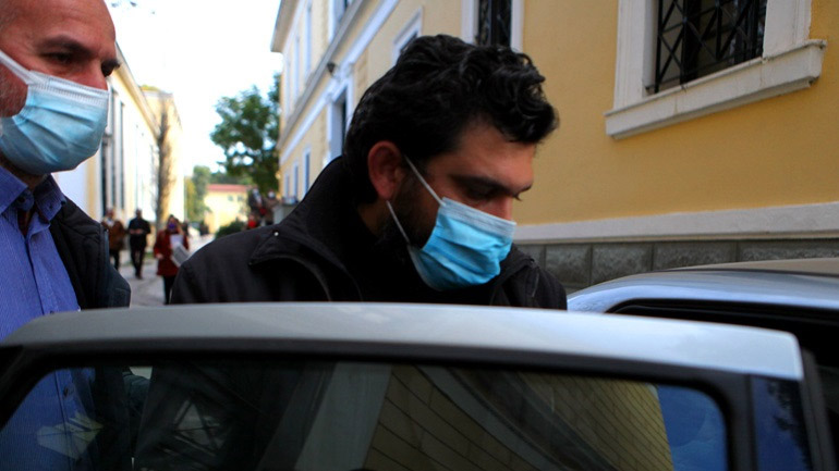 Προκαλεί ο ιερέας για τον βιασμό της ανήλικης: «Με είχε ερωτευτεί και ίσως ήθελε να με εκδικηθεί»