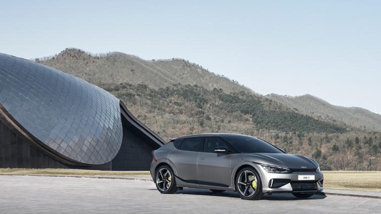 Ποια είναι τα δύο βραβεία που κέρδισαν τα Kia EV6 και Carnival