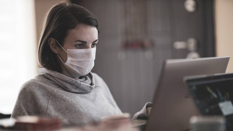 Με τηλεργασία η λειτουργία του Δημοσίου την Τρίτη λόγω της κακοκαιρίας