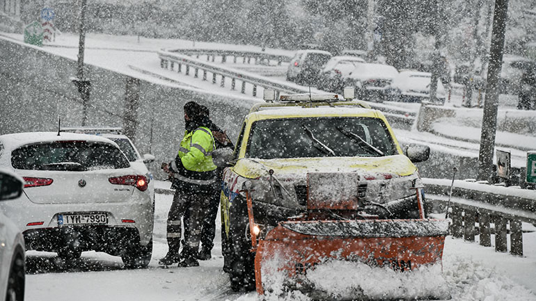 Παρέμβαση εισαγγελέα για το χάος στην Αττική Οδό