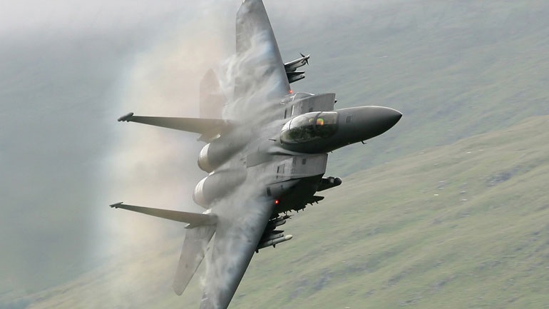 Νατοϊκός «πυρετός» για την Ουκρανία – Αμερικανικά μαχητικά F-15 αναπτύχθηκαν στη Βαλτική